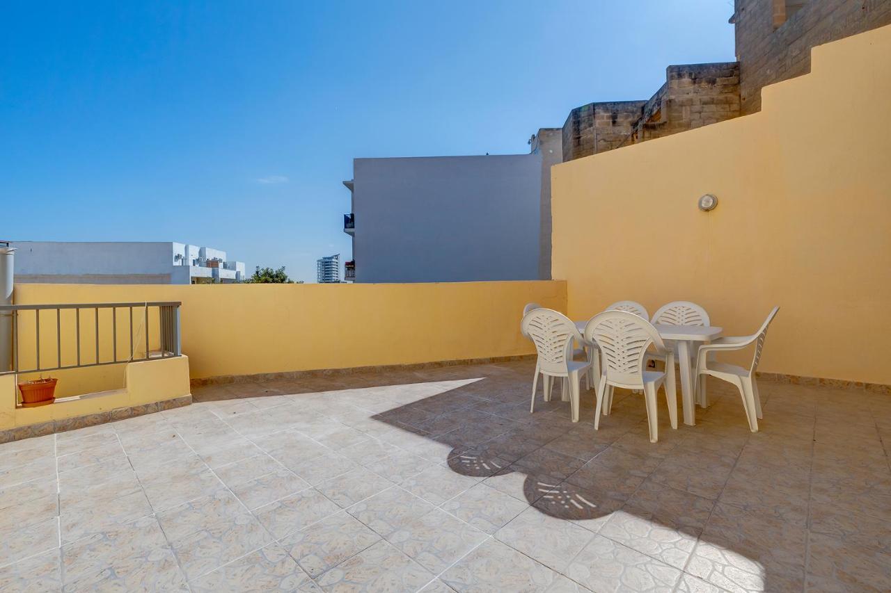 Modern 2 Bedroom Maisonette In Central Sliema Exterior foto