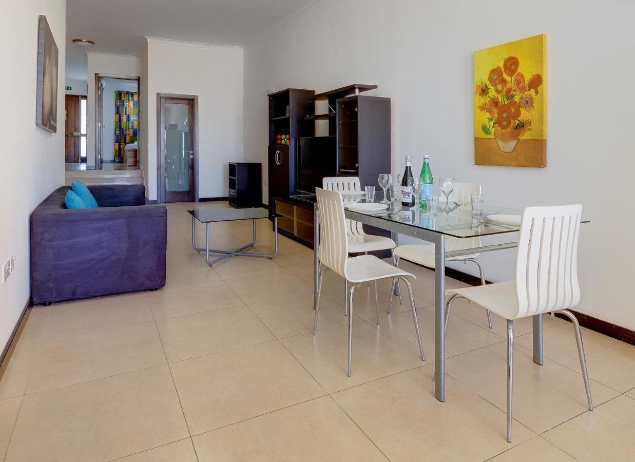 Modern 2 Bedroom Maisonette In Central Sliema Exterior foto