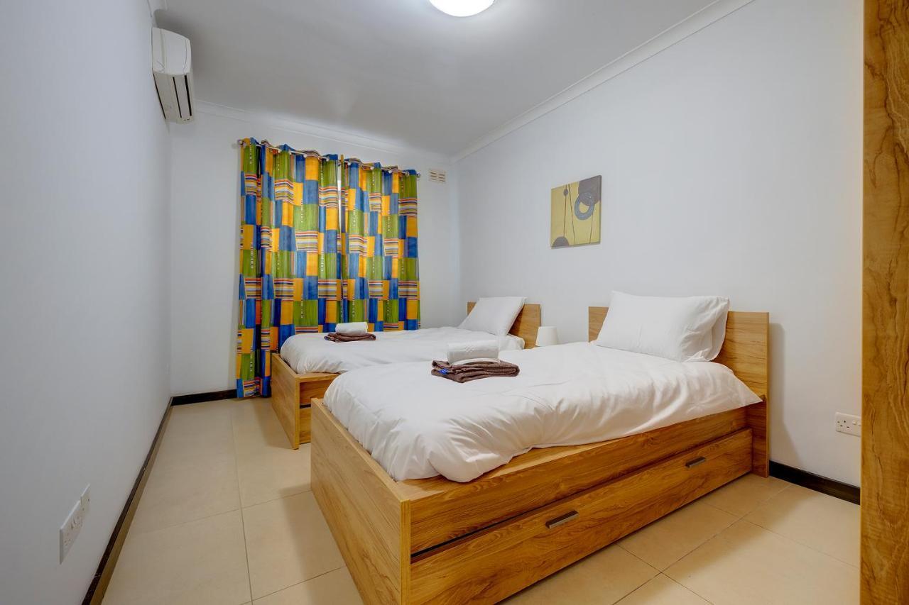 Modern 2 Bedroom Maisonette In Central Sliema Exterior foto